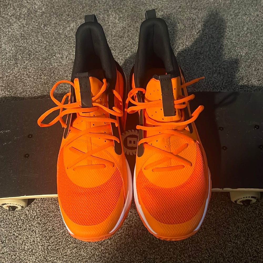 Steph Curry shoes size 14 brand new